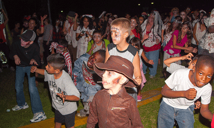 Long Beach Zombie Walk Picture